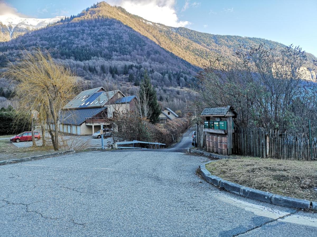 Chalet De L'Oisans 阿莱蒙 外观 照片